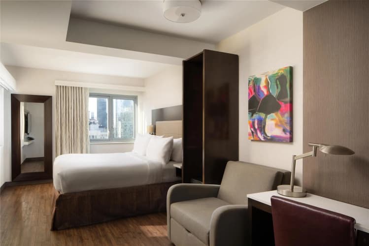 Embassy Suites by Hilton New York Manhattan Times Square - foto 4