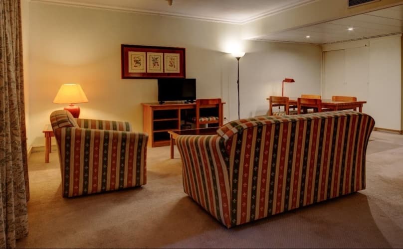 VIP Executive Suites do Marques Hotel - foto 2