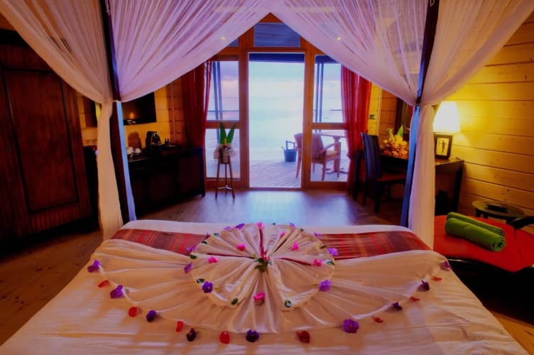Komandoo Maldives Island Resort - foto 1