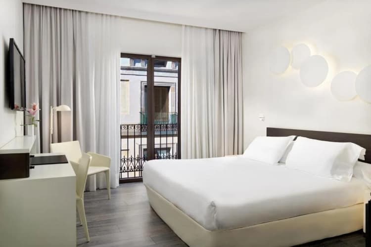 H10 Port Vell Hotel - foto 3