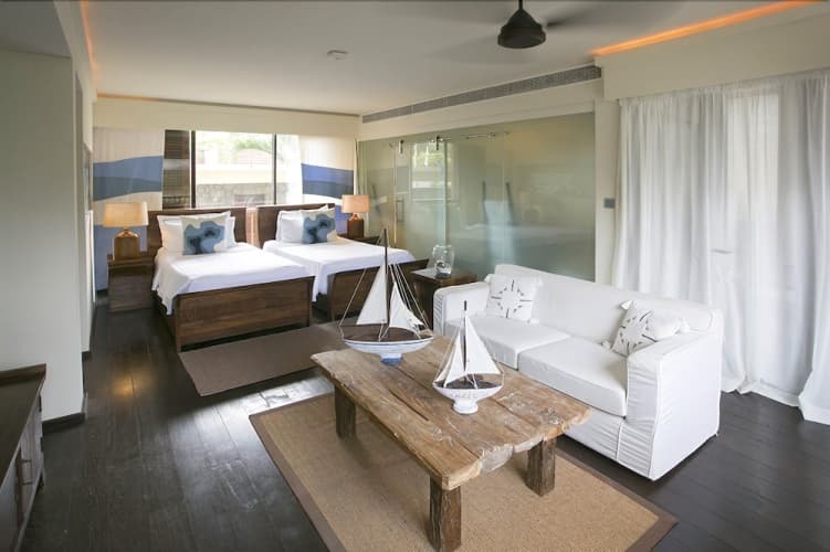 Dhevatara Beach Hotel - foto 1