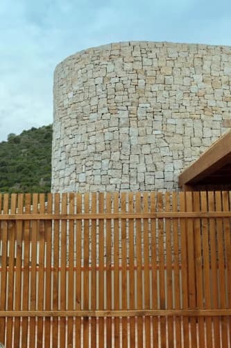 Is Molas Resort - foto 1