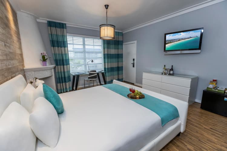 Chesterfield Hotel & Suites - foto 3