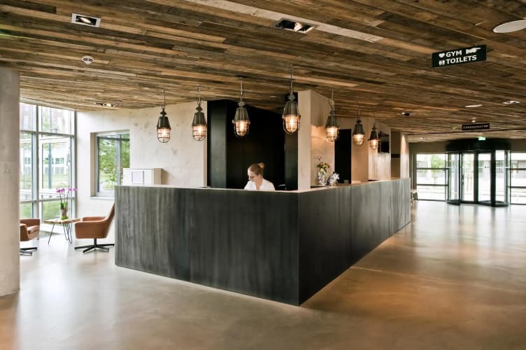 Urban Lodge Hotel - foto 1