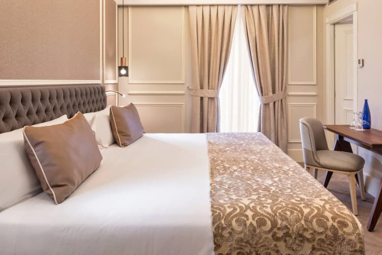 Catalonia Las Cortes Hotel - foto 6