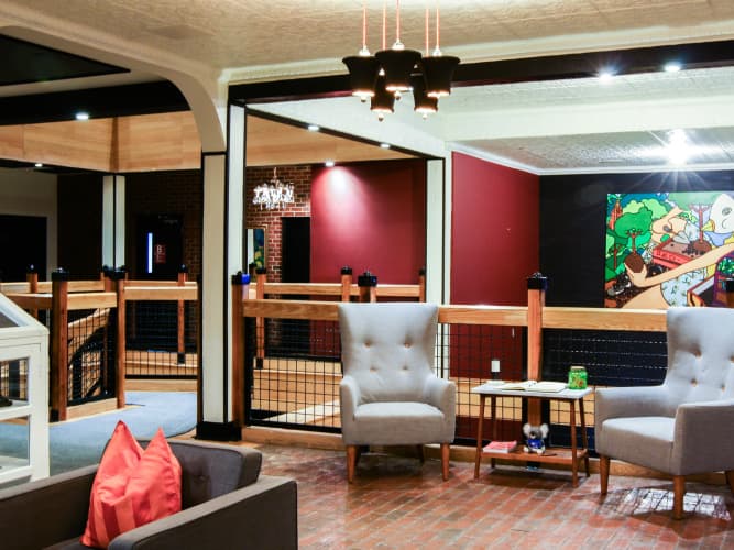 Henry Norman Hotel - foto 1