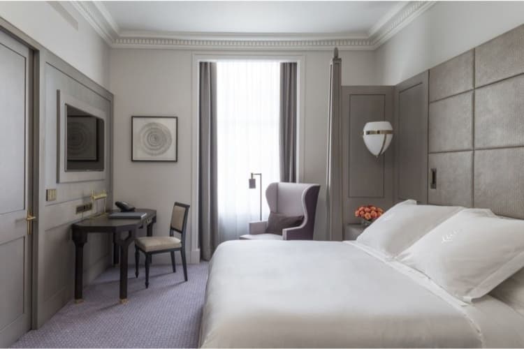 Four Seasons Hotel London at Tower Bridge - foto 4