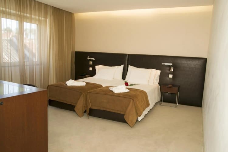 Hotel Jerónimos 8 - foto 3