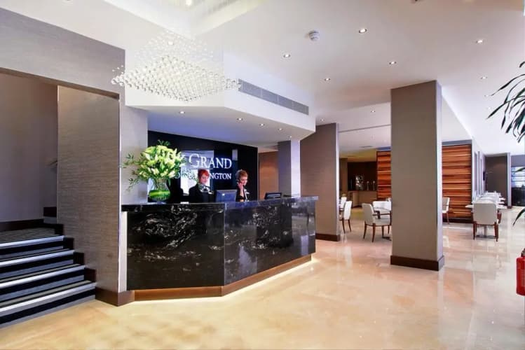 The Cura Kensington Hotel - foto 1