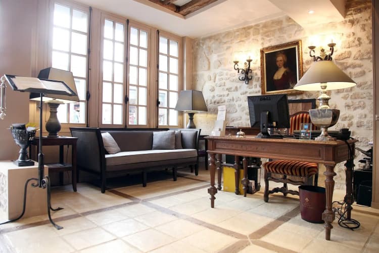 Hotel Saint-Louis en L'Isle - Notre-Dame - foto 1