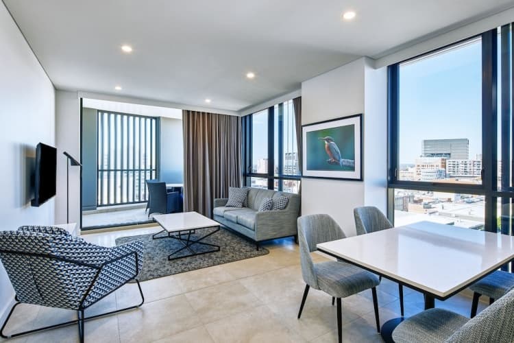 Meriton Suites Liverpool - foto 6