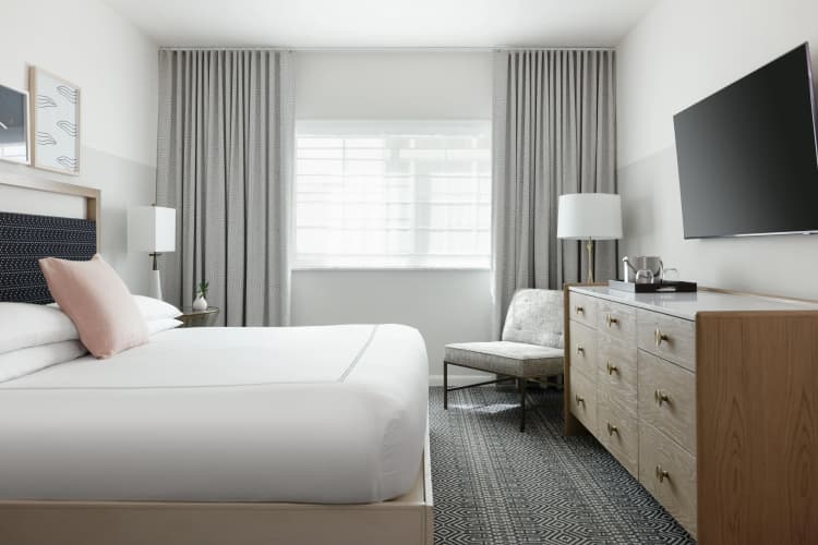 Kimpton Surfcomber Hotel by IHG - foto 6