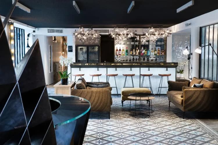 Hotel Les Deux Girafes - foto 1