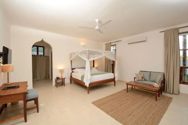 Kisiwa on the Beach - foto 3
