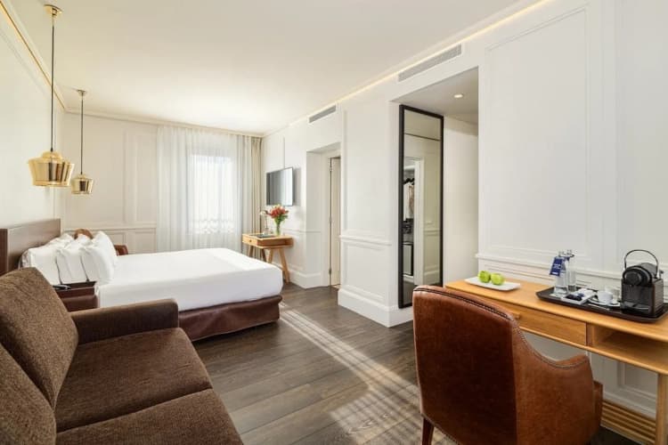 H10 Montcada Boutique Hotel - foto 6