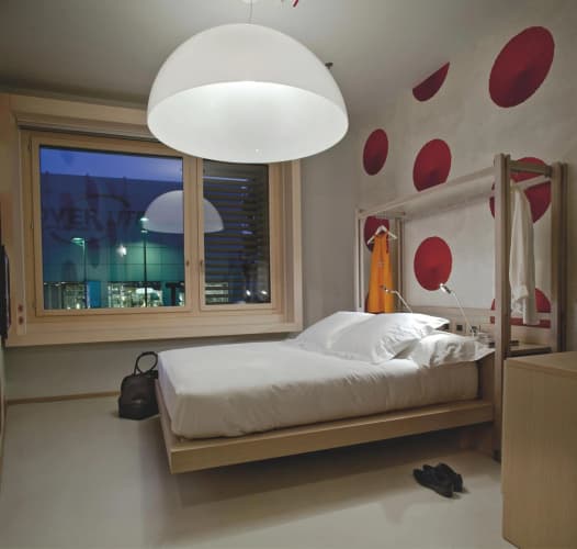 NU Hotel - foto 2