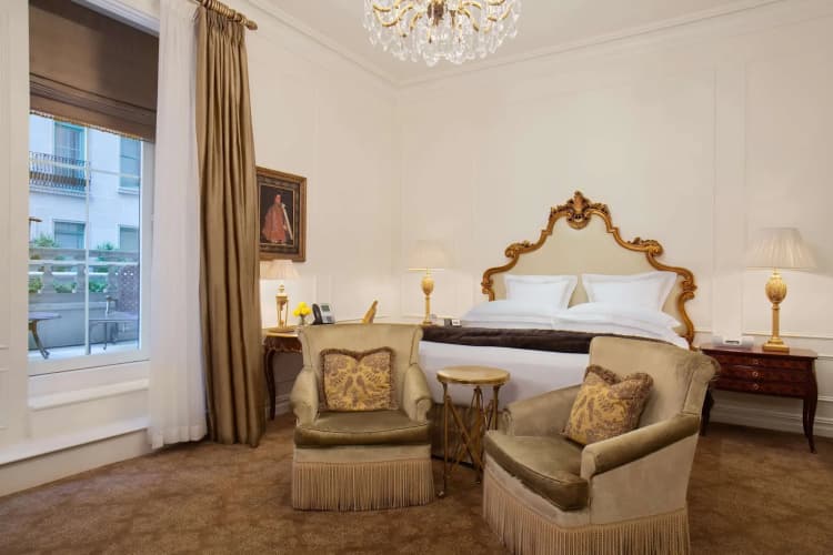 The Plaza Hotel - foto 4