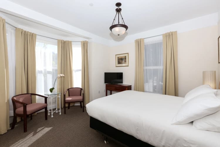 The Grove Inn - foto 1
