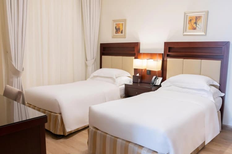 Grand Millennium Dubai Hotel - foto 6