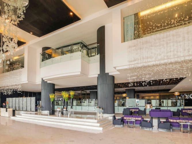 Sofitel Abu Dhabi Corniche Hotel - foto 1