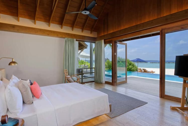 Emerald Faarufushi Resort & Spa - foto 5