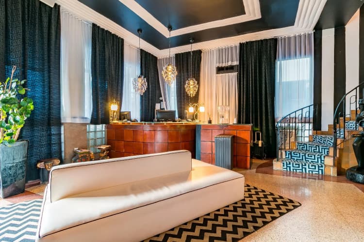 Chesterfield Hotel & Suites - foto 1