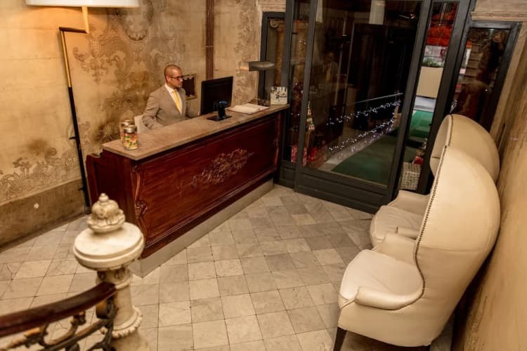 Hotel Praktik Rambla - foto 1