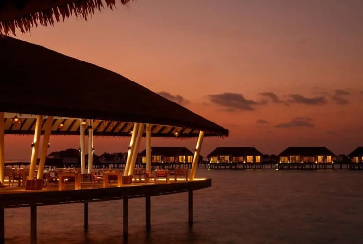Radisson Blu Resort Maldives with 50 percent off on Sea Plane round trip 03 nights & above - foto 1