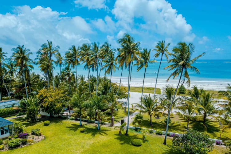 Mzima Beach - foto 1