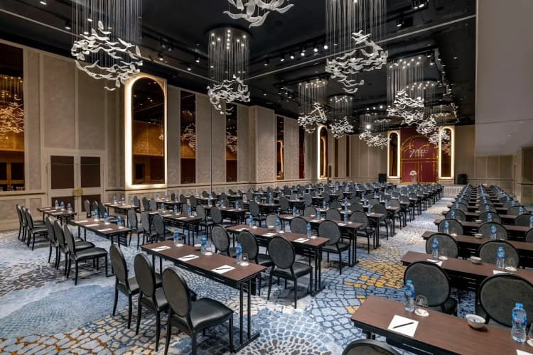 Sofitel Saigon Plaza - foto 4