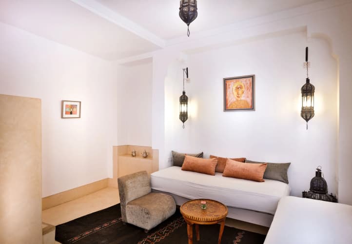 Riad Al Jazira - foto 1