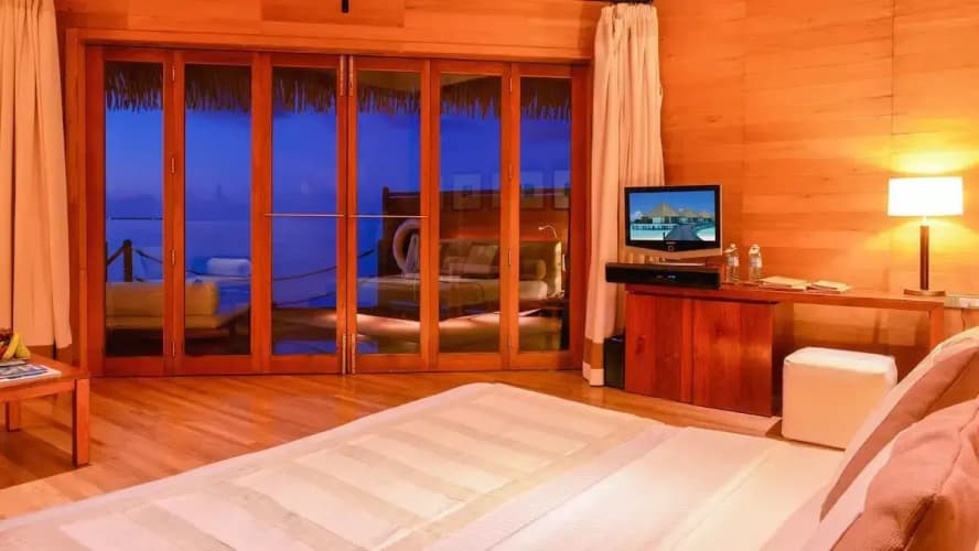Adaaran Prestige Water Villas - with Dine around Premium All inclusive - 24 hours – 45 Minutes from Male by Seaplane Resort - foto 5