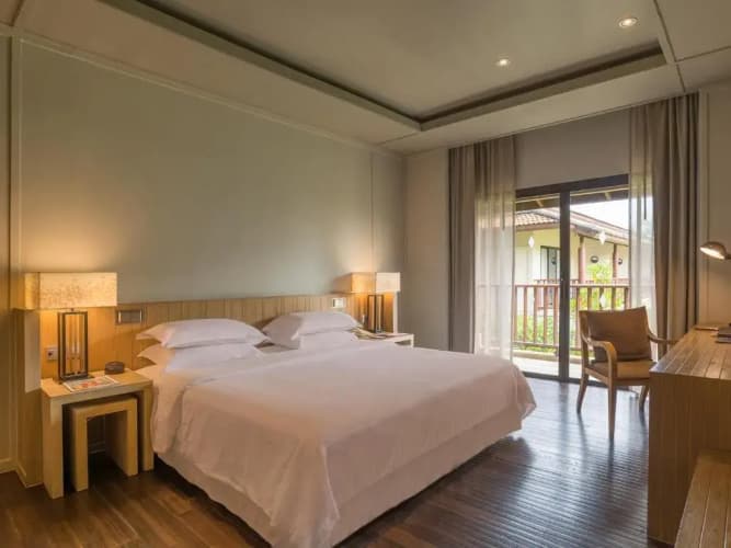 Dusit Thani Krabi Beach Resort Hotel - foto 2