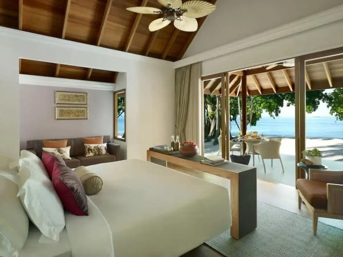 Dusit Thani Maldives Resort - foto 2