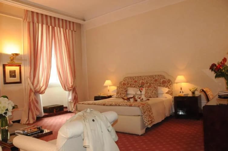 Hotel De La Ville - foto 6