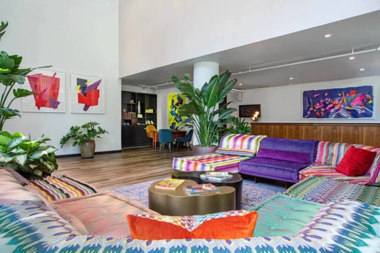 Royalton Park Avenue - foto 1