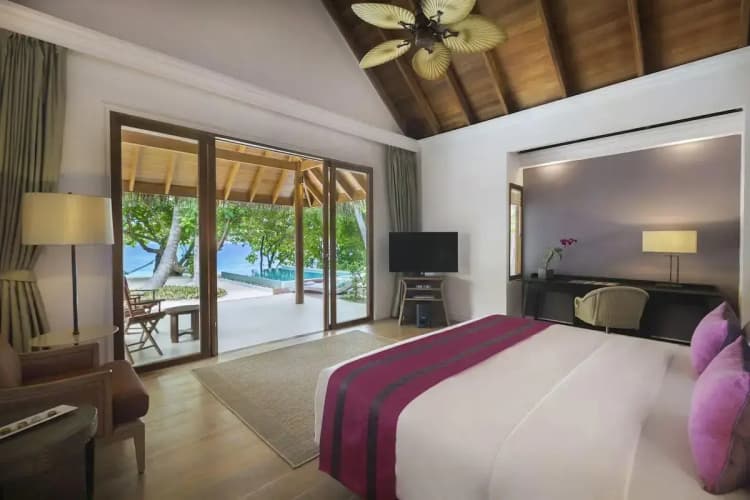 Dusit Thani Maldives Resort - foto 3
