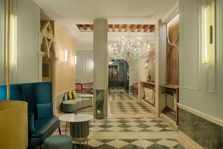 NH Venezia Santa Lucia Hotel - foto 3