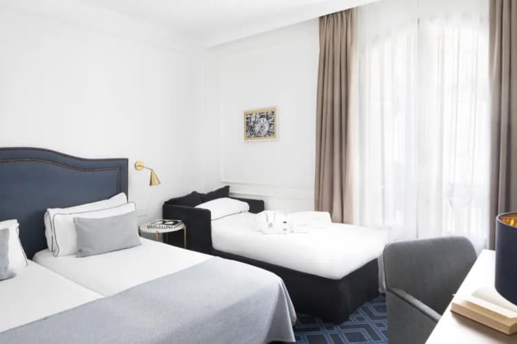 Hotel Midmost by Majestic Hotel Group - foto 2