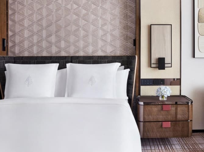 Four Seasons Hotel Hong Kong - foto 2