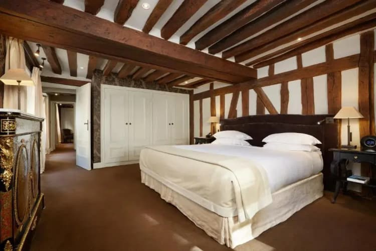 Pavillon de la Reine & Spa, Place des Vosges - foto 6