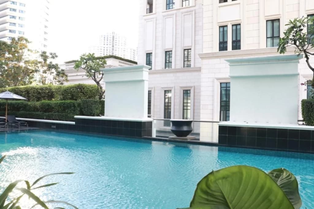 Grande Centre Point Ploenchit Hotel - 100 Wireless Road, Bangkok