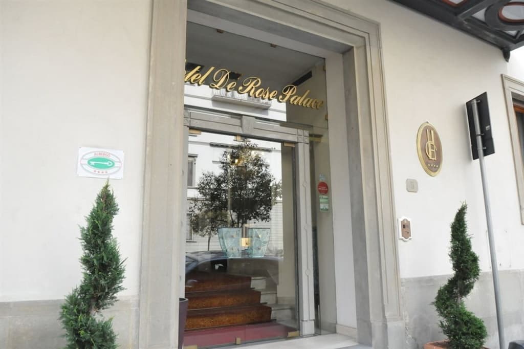 BB Hotels Smarthotel Derose - Via Solferino 5 50123 Firenze,Via Solferino, Firenze