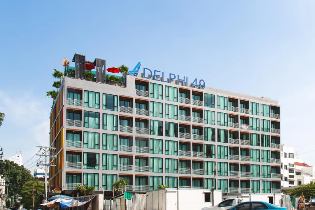 Adelphi Forty-Nine - 16 Soi Sukhumvit 49, Bangkok