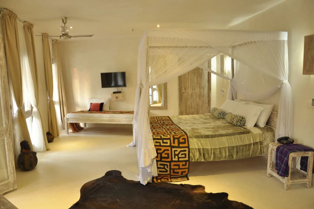 The Villa Luxury Suites Hotel - Beach Road next to Colliers, Diani Beach