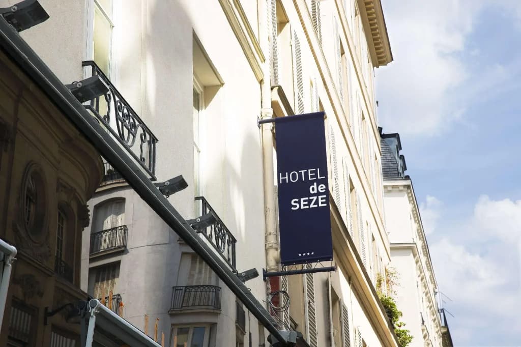 Hotel De Sèze - 16 Rue De Seze, Parigi