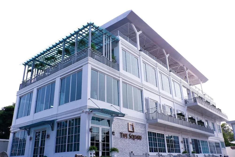 The Square 101 - Wachiratham Sathit 25 Alley, Bangkok