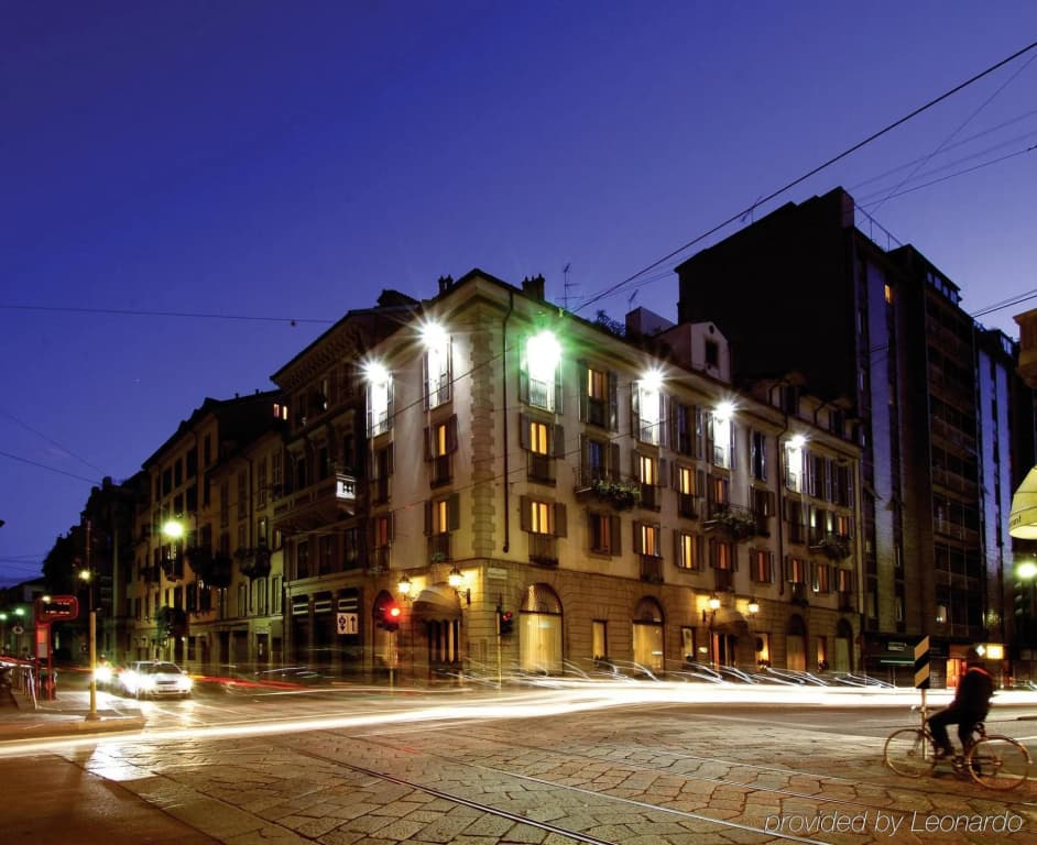 Petit Palais Hotel De Charme - Via Molino Delle Armi 1, Milano