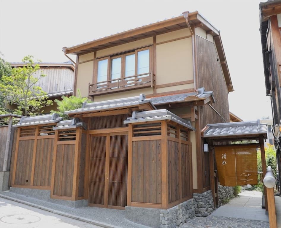 Campton Kiyomizu - 368-1, Yasakakamimachi, Higashiyama-ku, Kyoto