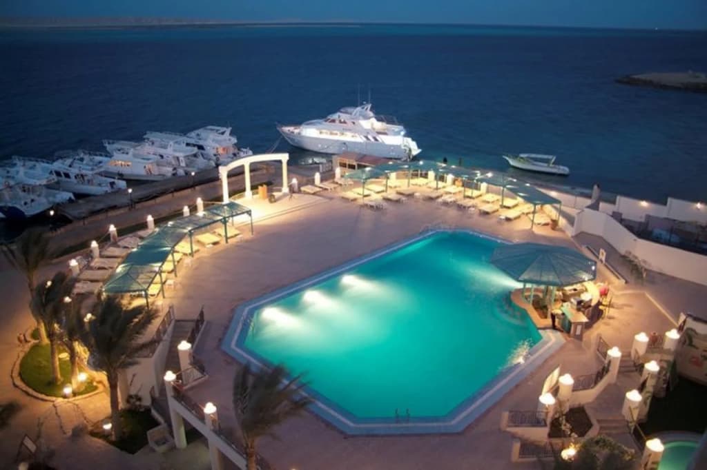 SUNRISE Holidays Resort - Adults Only - All inclusive - Corniche Road - Touristic Center, Hurghada
